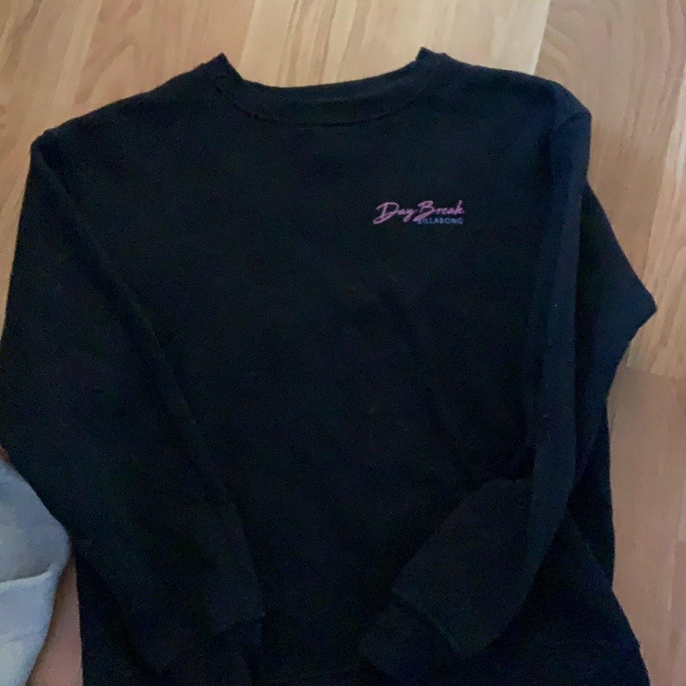 billabong crew neck